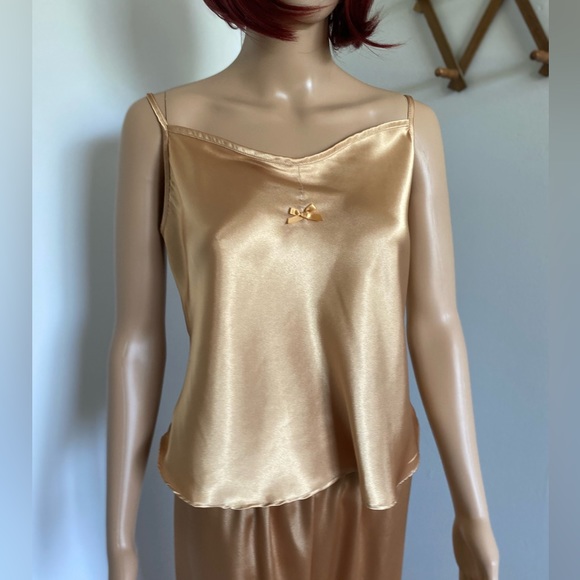 Kasara Lingerie PJ Set - Picture 13 of 16